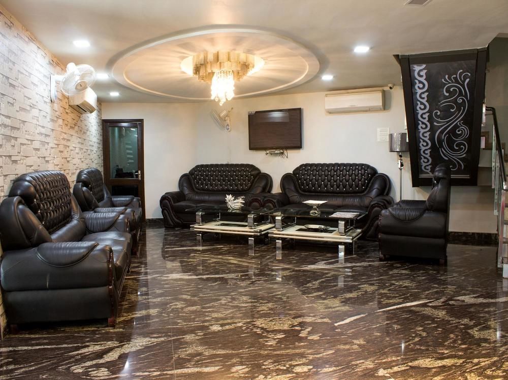 Hôtel Treebo Trend Orient Grand à Nagpur Extérieur photo