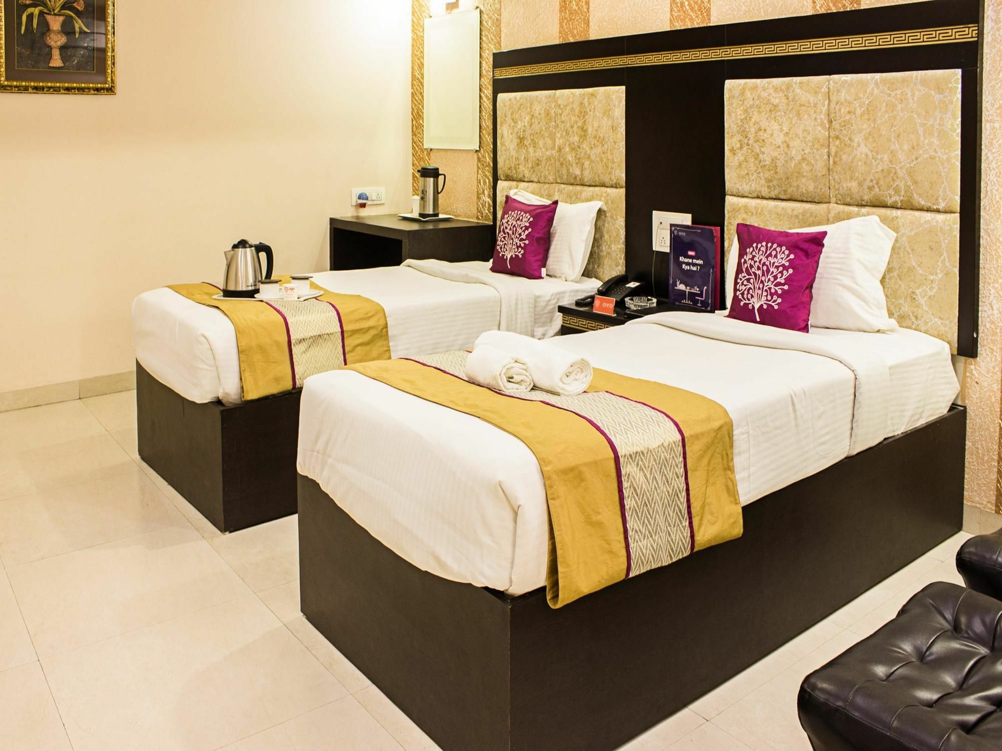 Hôtel Treebo Trend Orient Grand à Nagpur Extérieur photo